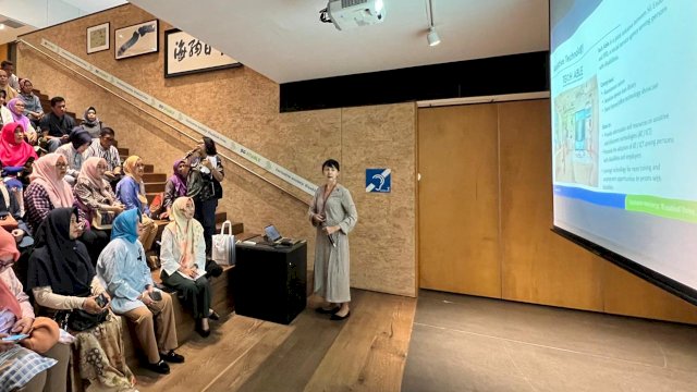 Bunda PAUD Kota dan 32 Kepsek Kota Makassar Belajar Inklusi dan Disabilitas di Singapura