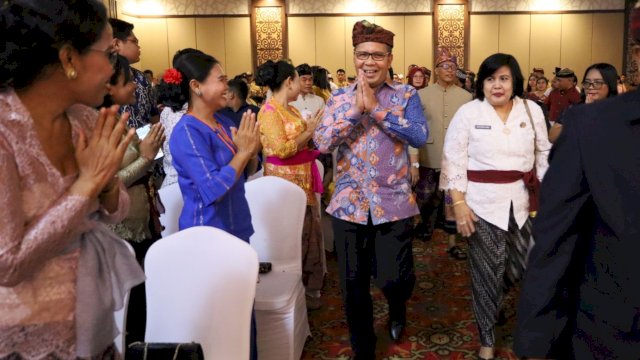 Danny Pomanto di sela-sela acara Dharma Santi Kota Makassar Hari Suci Nyepi Tahun Baru Saka 1945/2023 M di Hotel Harper Perintis, Kamis, (18/05).