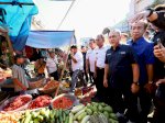 Zulkifli Hasan-Danny Pomanto ke Pasar Terong, Mendag: Harga Pangan Stabil dan Terlalu Murah