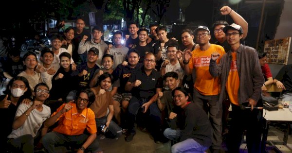 Hadir di Wajo, Danny Pomanto Ngopi dan Diskusi Bareng Pemuda