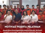 Kadisnaker Nielma Palamba Beri Motivasi ke Operator Alat Berat