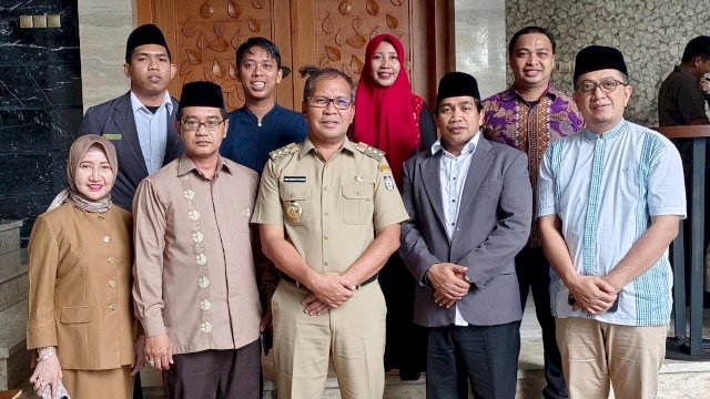 Ini Pesan Wali Kota Makassar Saat Terima Panitia Haul Akbar X AG. KH Muh Harisah AS