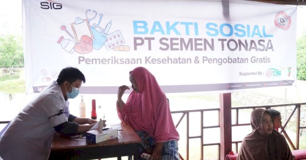 PT Semen Tonasa Selenggarakan Pengobatan Gratis di ‘Ring 1’ Bulu Cindea