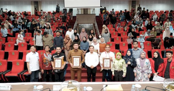 Jadi Motivator di Depan Alumni Sessions Unhas, Adnan Paparkan Manfaat Kolaborasi