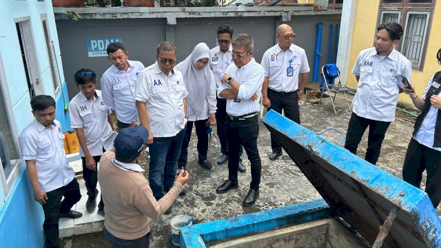 Direksi Terjun Langsung Jamin Pasokan Air Bersih Bagi Calhaj di Asrama Haji Sudiang