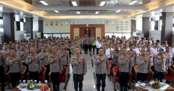 Kapolda Sulsel: Jangan Pernah Berhenti Berbuat Kebaikan