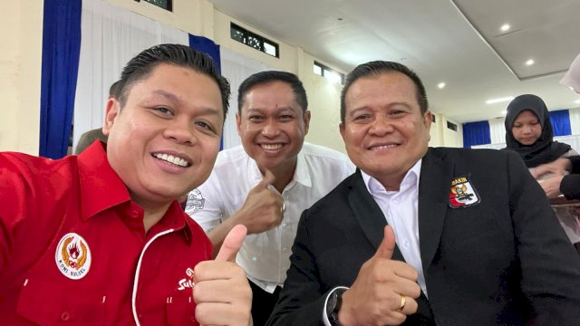Ketua Koni Sulsel, Yasir Machmud (kiri) bersama Ketua PERBAKIN Sulsel yang juga Kapolda Sulsel, Irjen Pol Setya Boedi (kanan) 