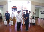 Haru, Plt Dirut Resmi Lepas 54 Jemaah Calon Haji Semen Tonasa