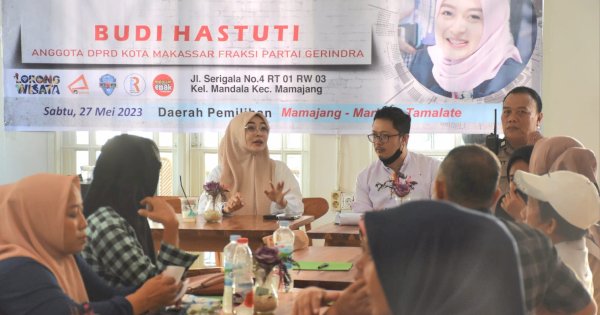 Legislator Budi Kawal Insfrastruktur Longwis di Kelurahan Mandala