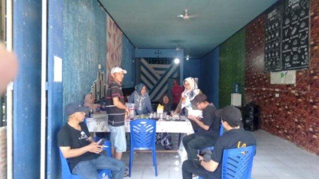 Panitia pelaksana Reuni Akbar dan Mubes ke-2 IKA SMPN Bontonompo. Foto:Yuzrizal_Harian.News