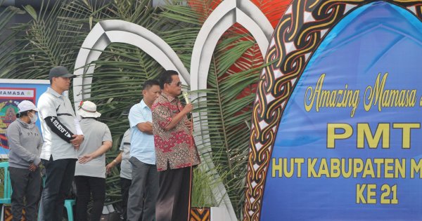 Bupati dan Ketua DPRD Mamasa Hadiri Lomba Senam Kreasi