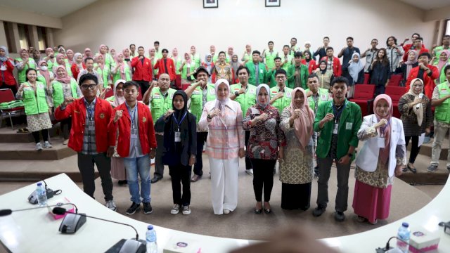 Pelepasan Tim Terpadu Pemeriksaan Kesehatan Hewan Qurban 1444 H/2023 M di ruang Sipakatau Kantor Balaikota, Kamis (22/06).