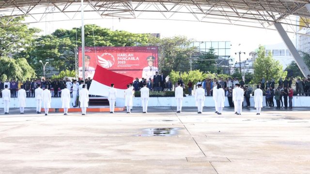 Upacara Peringatan Hari Lahir Pancasila, di Lapangan Karebosi, Kamis, (01/06).