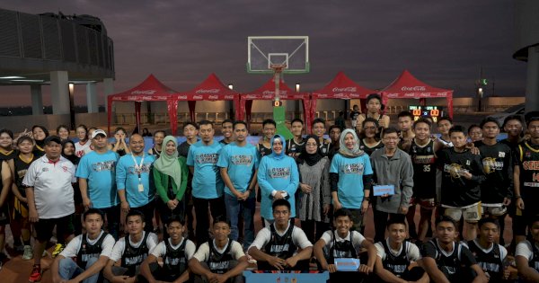 Buka Turnamen Basket 3X3 SMP-SMA se-Kota Makassar, Indira Yusuf Ismail Bakar Semangat Peserta