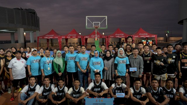 Buka Turnamen Basket 3X3 SMP-SMA se-Kota Makassar, Indira Yusuf Ismail Bakar Semangat Peserta