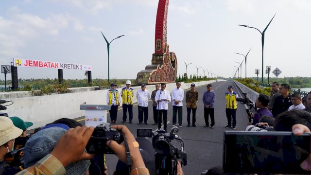 Jokowi Resmikan Jembatan Kretek 2 di Kabupaten Bantul