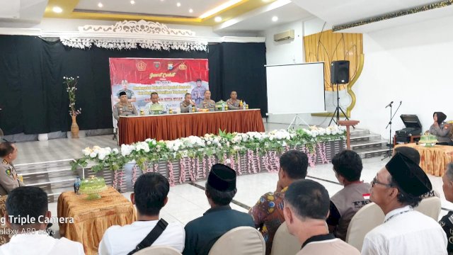 Jumat Curhat Polda Sulsel Bersama Warga Panciro: Bahas Polisi RW