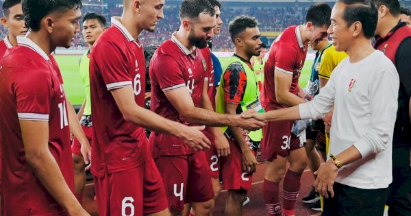Indonesia Hanya Kebobolan 2 Gol dari Juara Dunia Argentina, Jokowi Bangga: Kita Bisa Mengimbangi