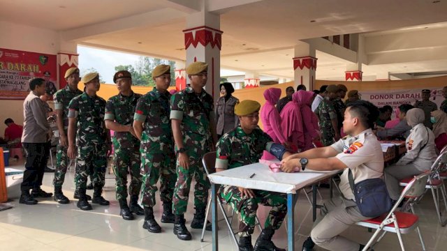 Sambut HUT Bhayangkara ke-77, Darah Prajurit Yonarmed 3 NP Mengalir ke Polresta Magelang