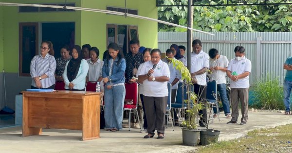 Pemkab Intan Jaya Lepas Calon Mahasiswa Kuliah di Poltekkes Kemenkes Bandung
