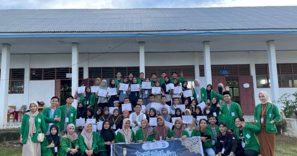 Implementasikan Teori, Mahasiswa UIN Alauddin Pelatihan Dakwah di SMAN 16 Bulukumba