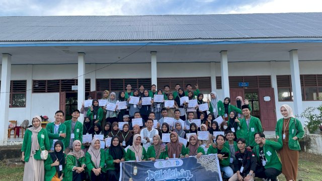 Implementasikan Teori, Mahasiswa UIN Alauddin Pelatihan Dakwah di SMAN 16 Bulukumba
