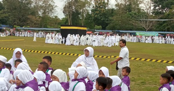 Ribuan Anak KB dan TK Ikuti Manasik Haji 