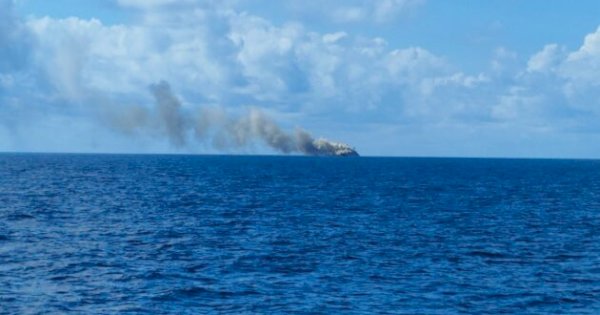 KRI Teluk Hading 538 Terbakar di Perairan Bulukumba – Selayar