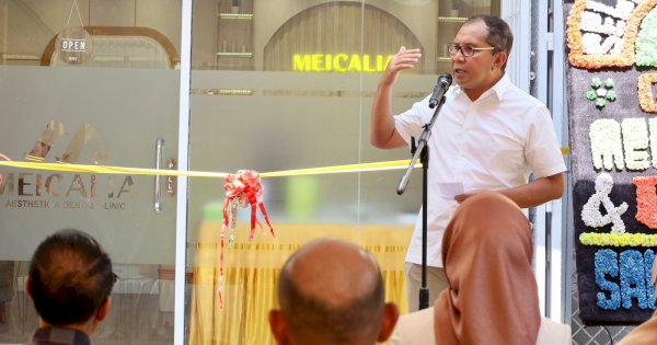 Grand Opening Meicalia Aesthetic & Dental Clinic, Danny Pomanto: Makassar Semakin Makmur!