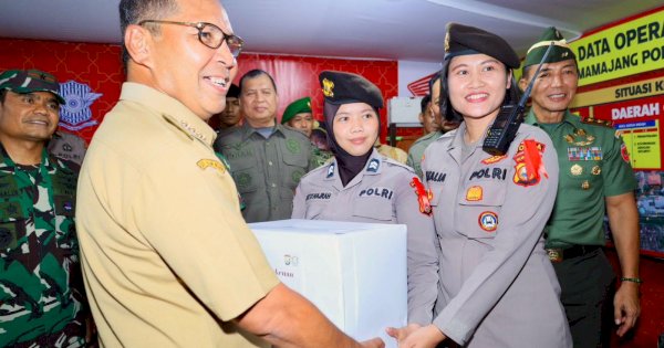 Malam Takbiran, Danny Pomanto Cek Pos Pengamanan Idul Fitri 1444 Hijriah