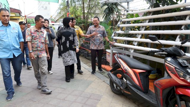 Fatmawati melakukan pengecekan di tiga Longwis, masing-masing di Kecamatan Ujung Pandang, Kecamatan Ujung Tanah, dan Kecamatan Rappocini, Kamis (6/07/2023).