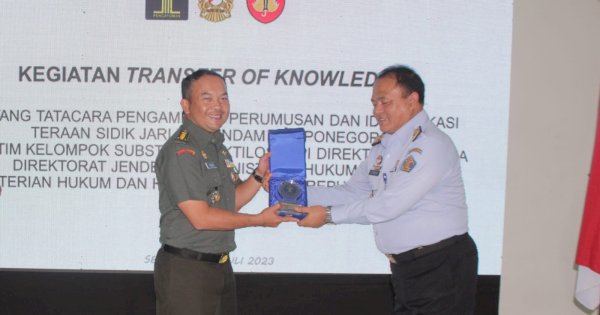 Brigjen TNI Faisal Ahmadi Buka Tata Cara Identifikasi Sidik Jari