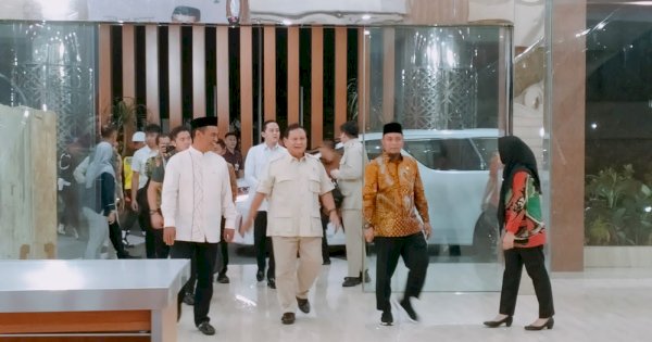 Bertandang ke AAS Building, Prabowo: Apa Kabar Pak Amran, Lama Tak Bertemu