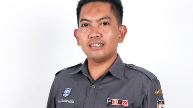 Humas Perumda Parkir Makassar Raya, Asrul B