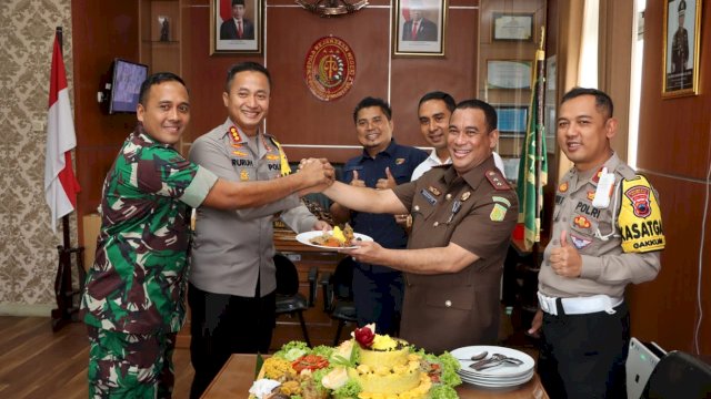 Dandim 0705 dan Kapolresta Magelang Datangi Kantor Kejaksaan