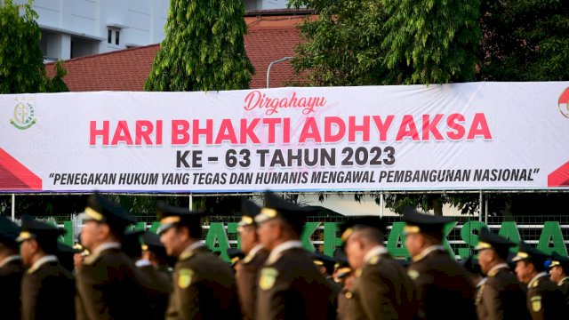 Hadiri Upacara Peringatan Hari Bhakti Adhyaksa ke-63, Presiden Apresiasi Kinerja Kejaksaan RI