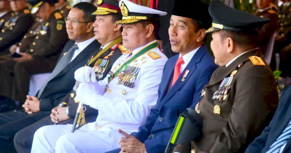 Jokowi: Kepercayaan Publik Modal Penting untuk Transformasi dan Reformasi Kejaksaan