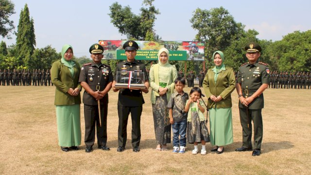 Danrindam IV Diponegoro Tutup Pendidikan Pembentukan Bintara Infanteri di Klaten