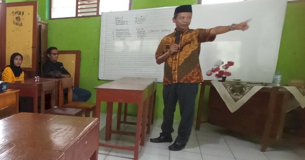 Mantan Buruh Tekuni UKM Ikut Caleg