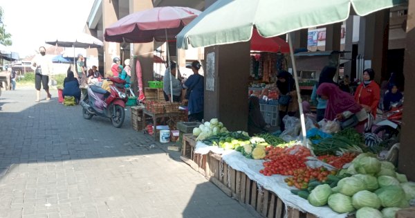 Heboh..! Pasar Muntilan Diduga Sarat Pungli dan Jual Beli Lapak