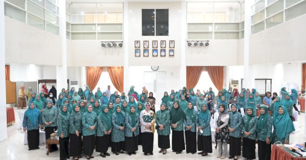 Ketua TP PKK Kota Makassar Promosikan Kesadaran Lingkungan Lewat Pelatihan Pemanfaatan Limbah Sandang