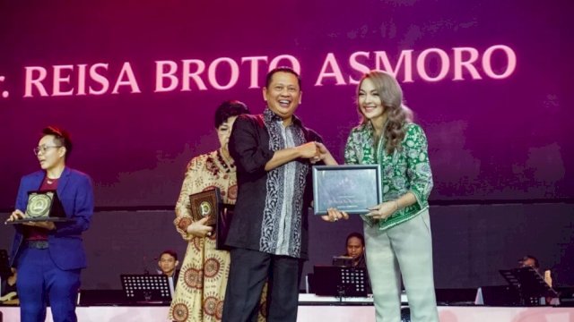 Bamsoet apresiasi gelaran konser 'Wanita Hebat' di Concert Hall Beach City International Stadium, Ancol, Jakarta, Jumat malam (14/7).Foto:Istimewa 