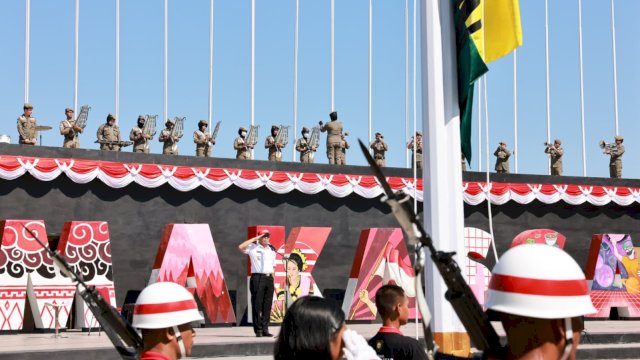 Wali Kota Makassar Moh Ramdhan Pomanto memimpin langsung Upacara Gladi Kotor dan Gladi Bersih peringatan Hari HUT RI ke-78 di Anjungan Pantai Losari, Rabu, (16/08/2023).