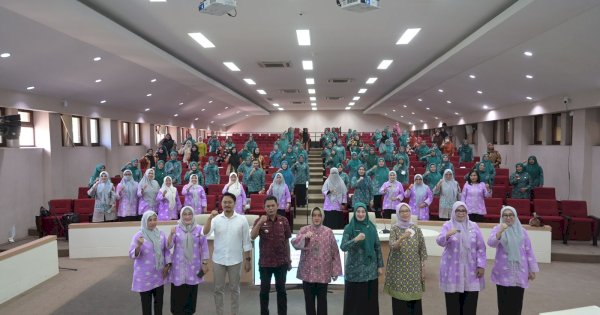TP PKK Kota Makassar Gelar Bimtek Aplikasi Data Dasawisma bagi Kader Kecamatan Ujung Tanah