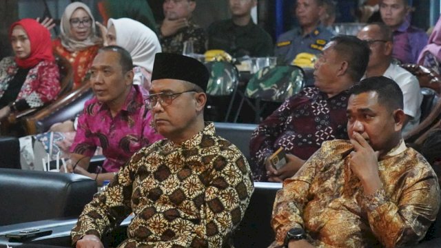 Rayakan HUT ke-58, Yonif Mekanis 403/WP Gelar Wayang Kulit, Danrem : Kita Lestarikan Warisan Budaya