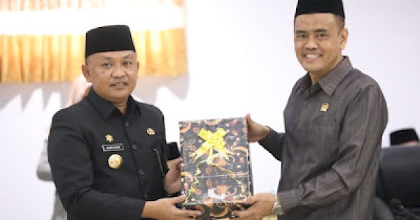DPRD Bantaeng Gelar Paripurna Usulan Pemberhentian Ilham Azikin dan Sahabuddin Sebagai Bupati dan Wabup