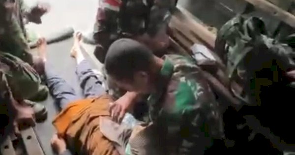 Prajurit Guntur Geni Bantu Korban Lakalantas, Ini Tanggapan Danyonarmed 11 Kostrad