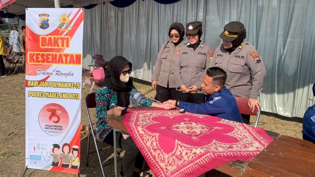 Polwan Polres Magelang Kota Adakan Bakti Kesehatan Gratis