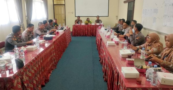 Cegah Tawuran Pelajar, Tiga Polsek Gelar Rakor dengan Pimpinan SMK Kawasan Segitiga Emas