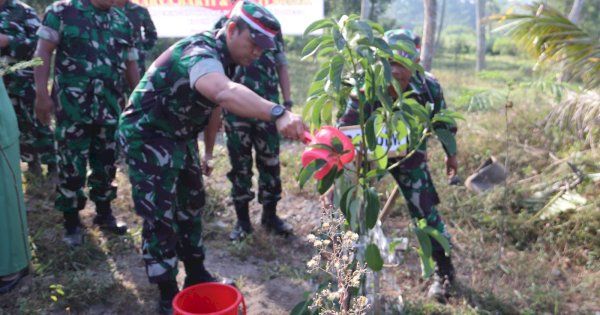 Kodim 0732/Sleman Gelar Karbak, Baksos dan Penanaman Pohon Sambut HUT RI Ke 78